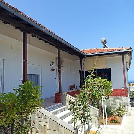 Kalelia נאה פוטידאה